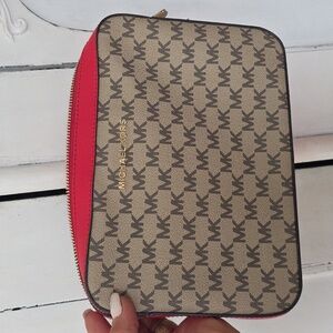 Michael Kors Jet Set Women's Bag - Pink and Tan